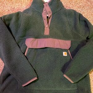 NWT Woman’s Carhartt Fleece Pullover